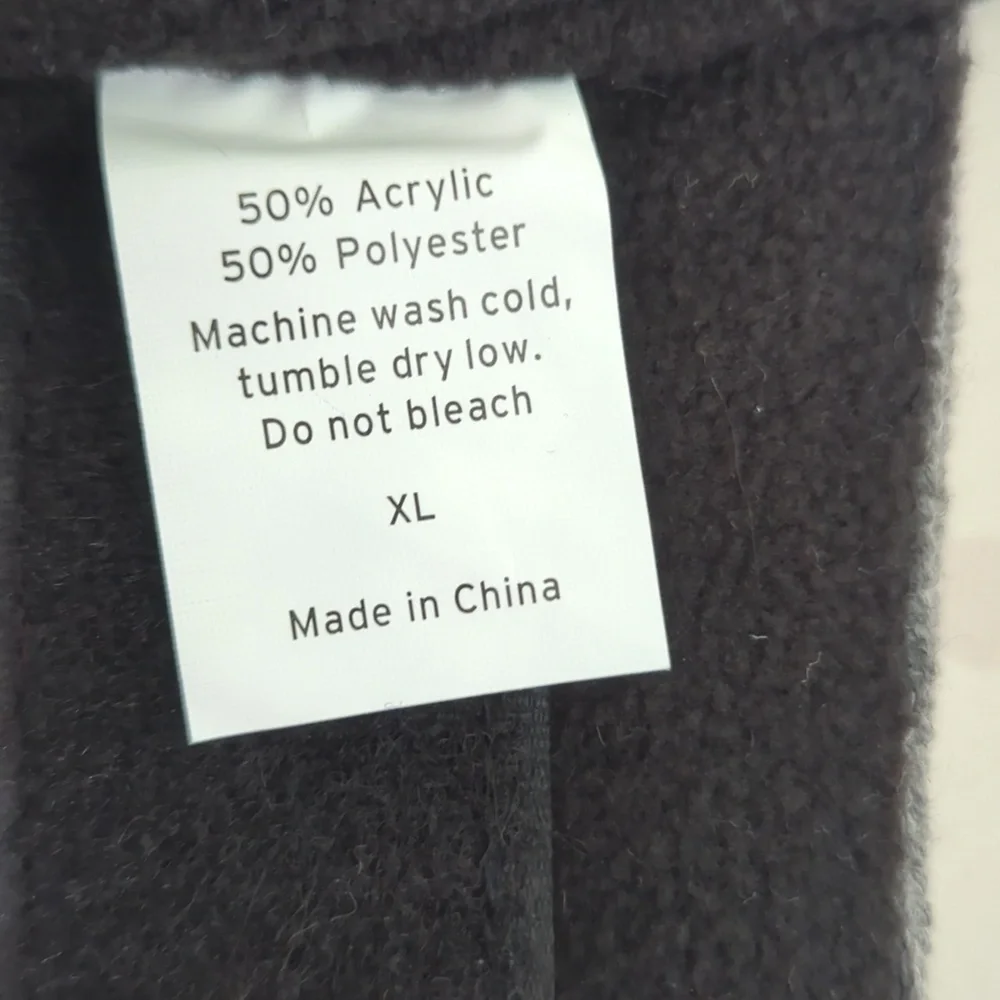 Eddie Bauer Gray and Black Moose Knit Sweater - Picture 5 of 6